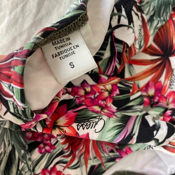 Guess Swimsuit - Picture 4 of 4